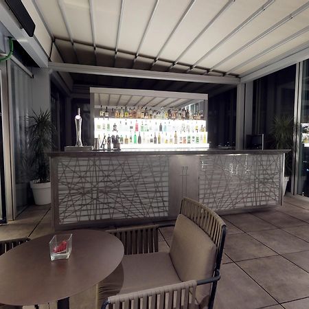 The Level At Melia Barcelona Sky Hotell Exteriör bild