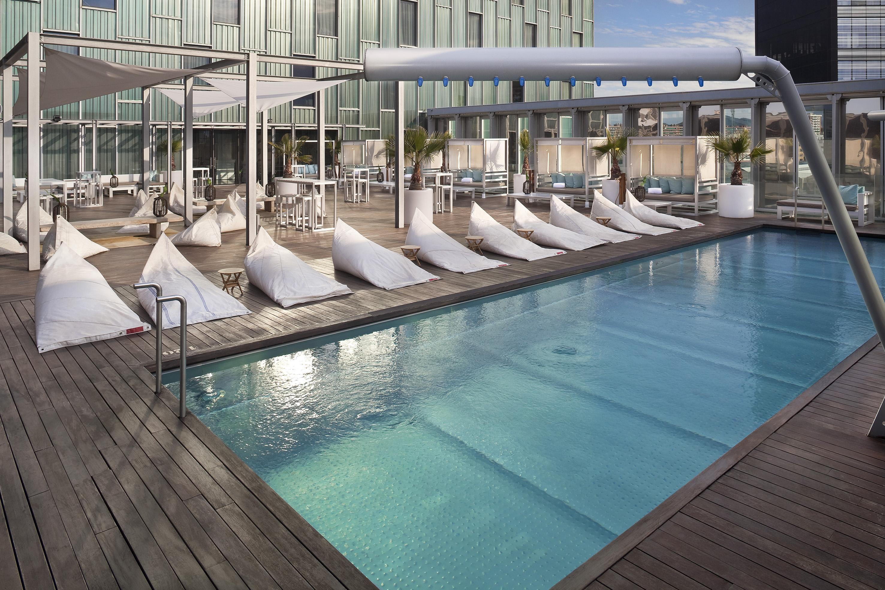The Level At Melia Barcelona Sky Hotell Exteriör bild