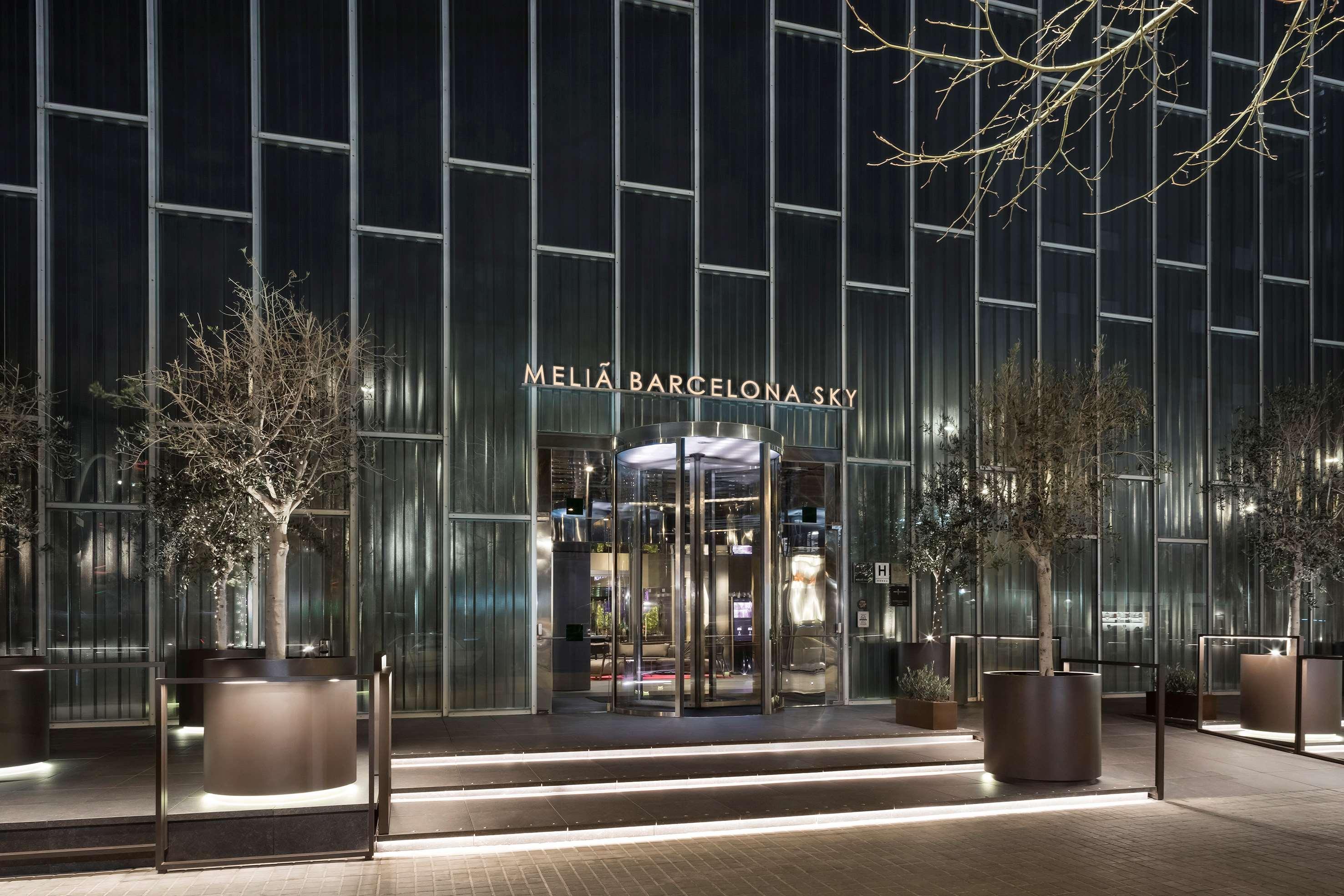 The Level At Melia Barcelona Sky Hotell Exteriör bild